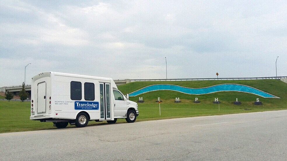 More Photos Of 1471 E Brooks Rd, Memphis Hotel For Sale