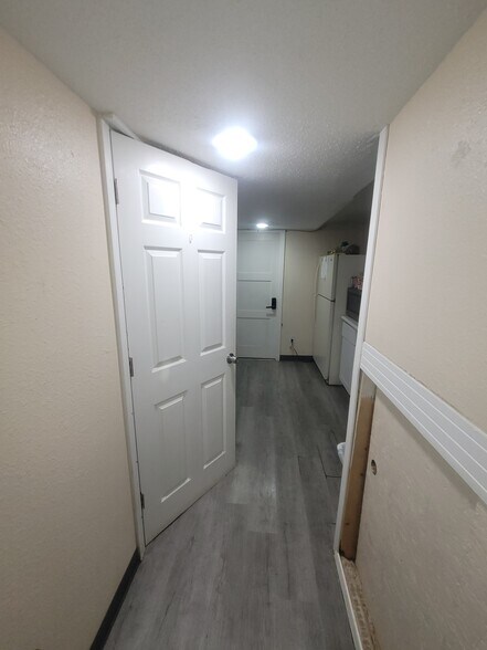 More Photos Of 1458 W 32nd St, Indianapolis Apartments For Sale