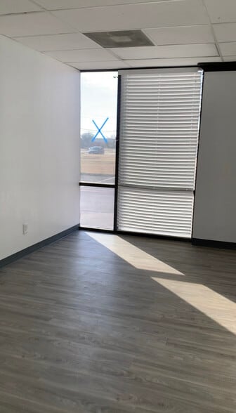 More Photos Of 2313 W Arkansas Ln, Pantego Medical For Lease