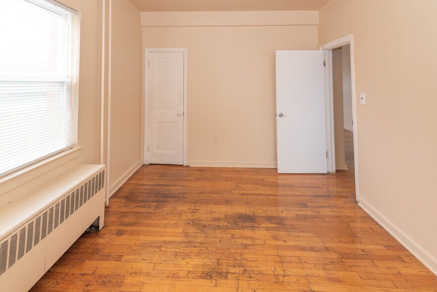 More Photos Of 4901 York Rd, Baltimore Apartments For Sale