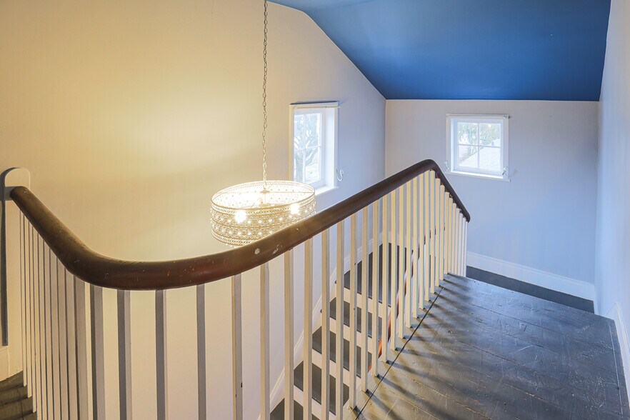 More Photos Of 3234 Main St, Manchester Apartments For Sale