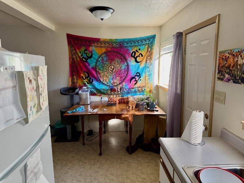More Photos Of 2805 California St, Eureka Apartments For Sale