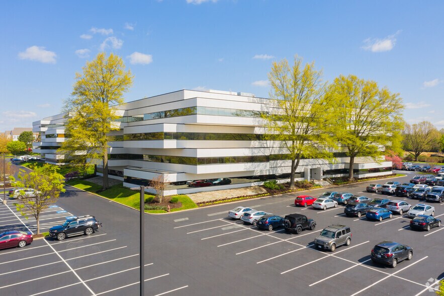 More Photos Of 20201 Century Blvd, Germantown Office For Lease