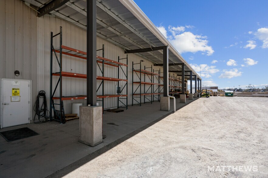 More Photos Of 540 Energy Park Dr, Platteville Distribution For Sale