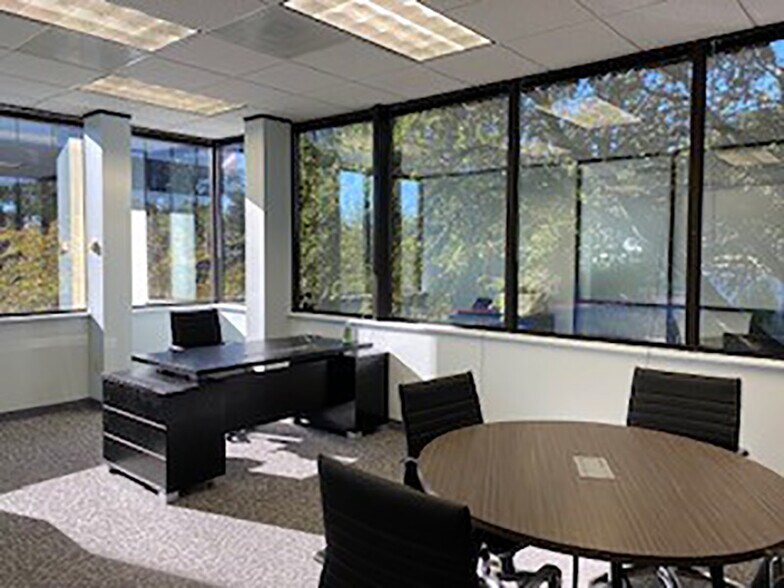 More Photos Of 3409 Executive Center Dr, Austin Unknown For Lease