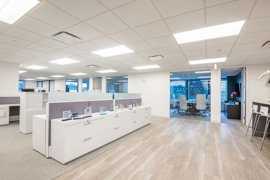 More Photos Of 1 N Lexington Ave, White Plains Office For Lease