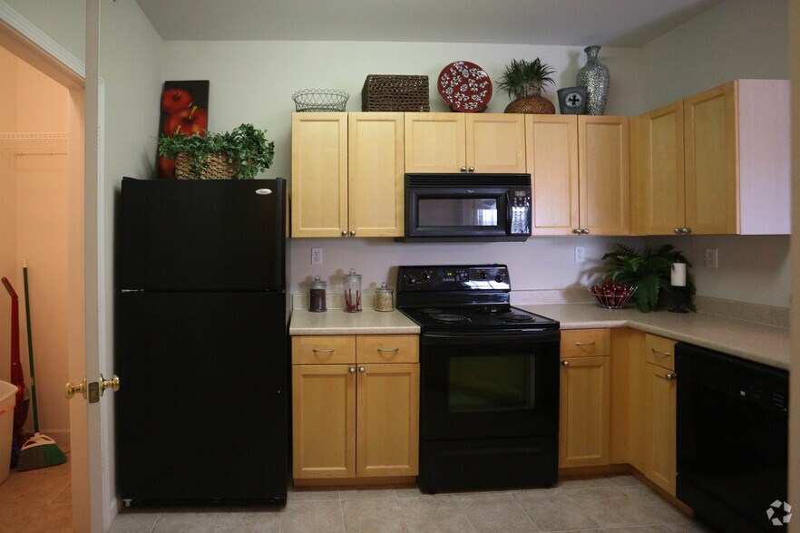 More Photos Of 1200 Greenfield Pl, O'Fallon Apartments For Sale