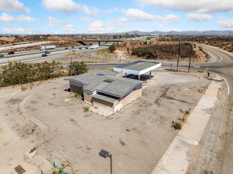 More Photos Of 6000 Mariposa Rd, Oak Hills Service Station For Sale