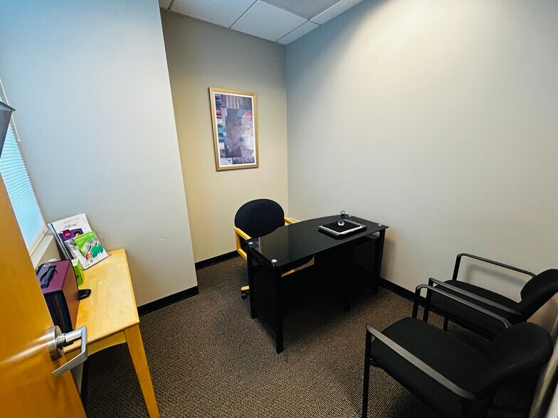 More Photos Of 20400-20410 Lake Chabot Rd, Castro Valley Medical For Lease