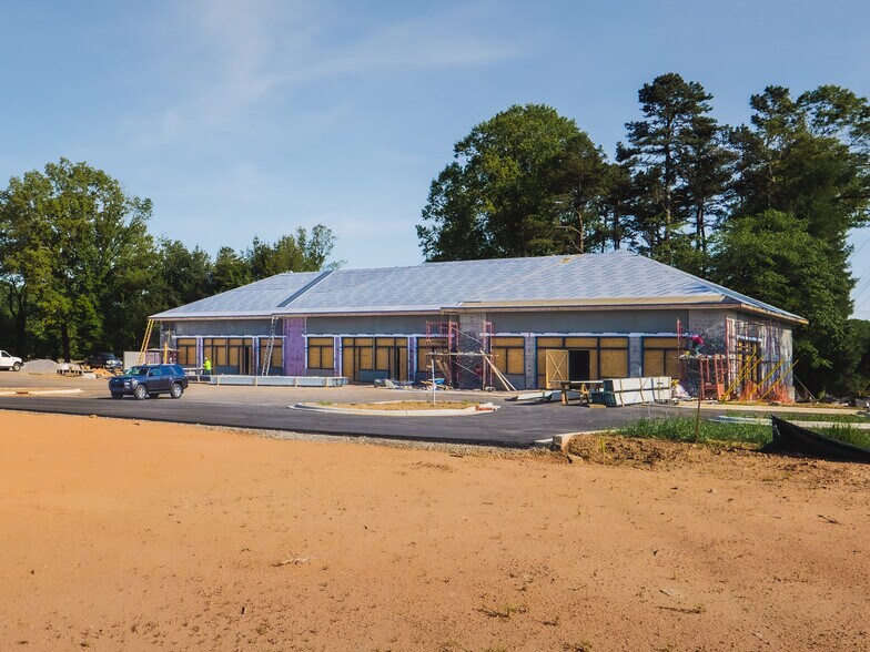 More Photos Of 1874 Brevard Rd, Arden Storefront Retail Office For Lease