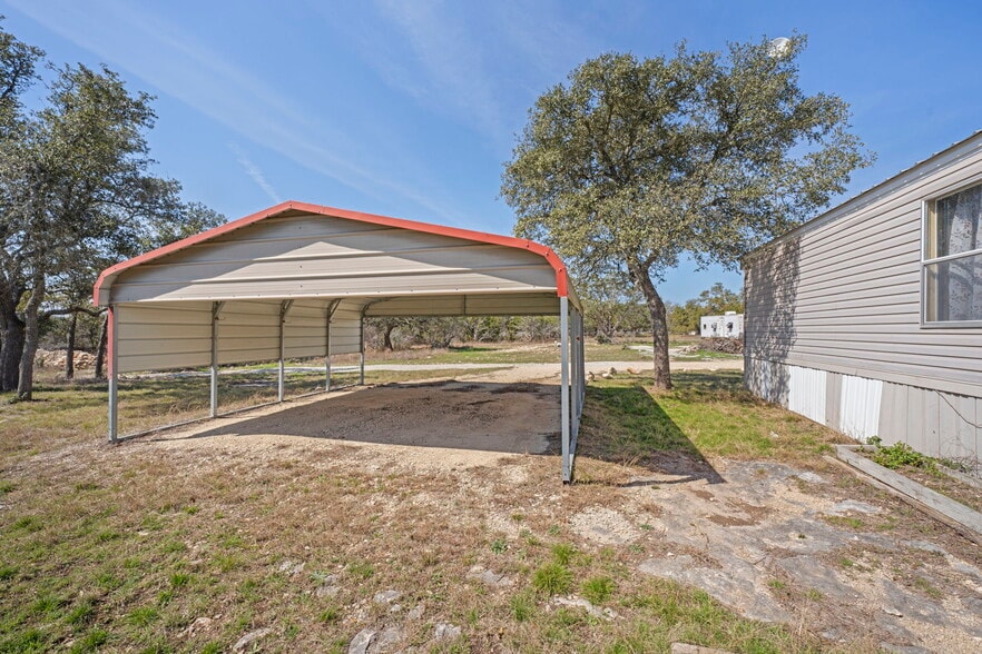 More Photos Of 820 Forest View Dr, Blanco Manufactured Housing Mobile Home Park For Sale