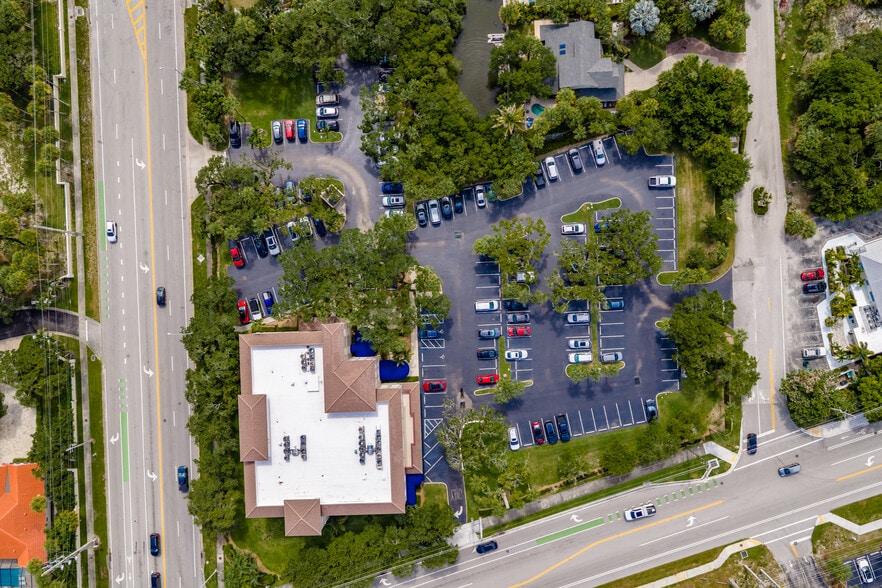More Photos Of 1701 Highway A1A, Vero Beach Office For Lease