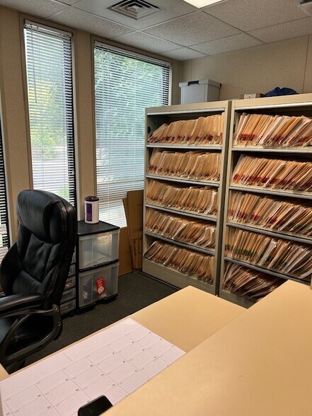 More Photos Of 140 Strollings Ave, Logan Office For Sale