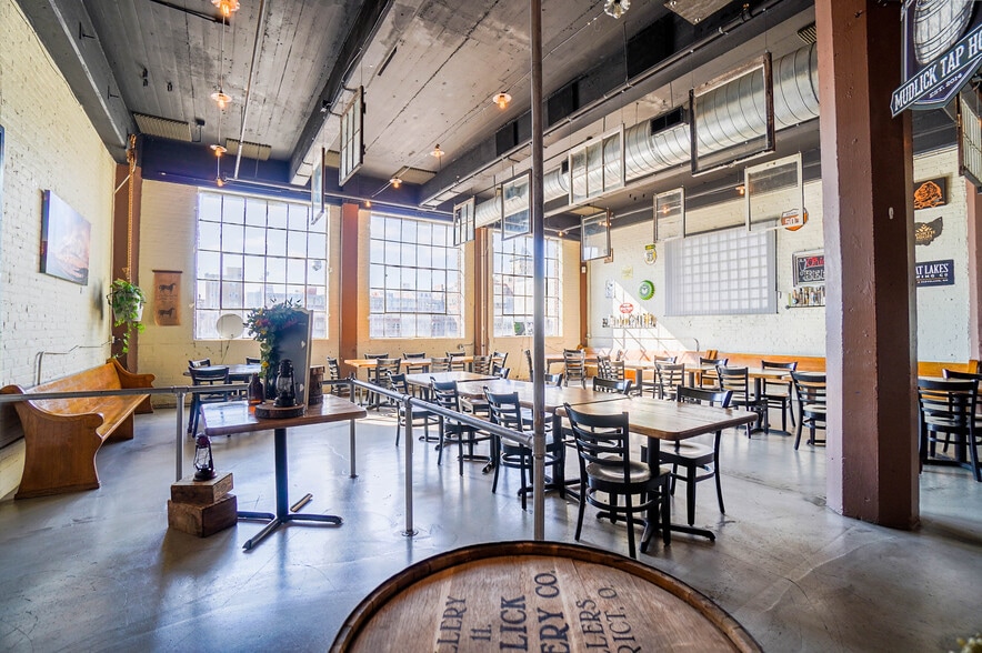 More Photos Of 135 E 2nd St, Dayton Restaurant For Sale