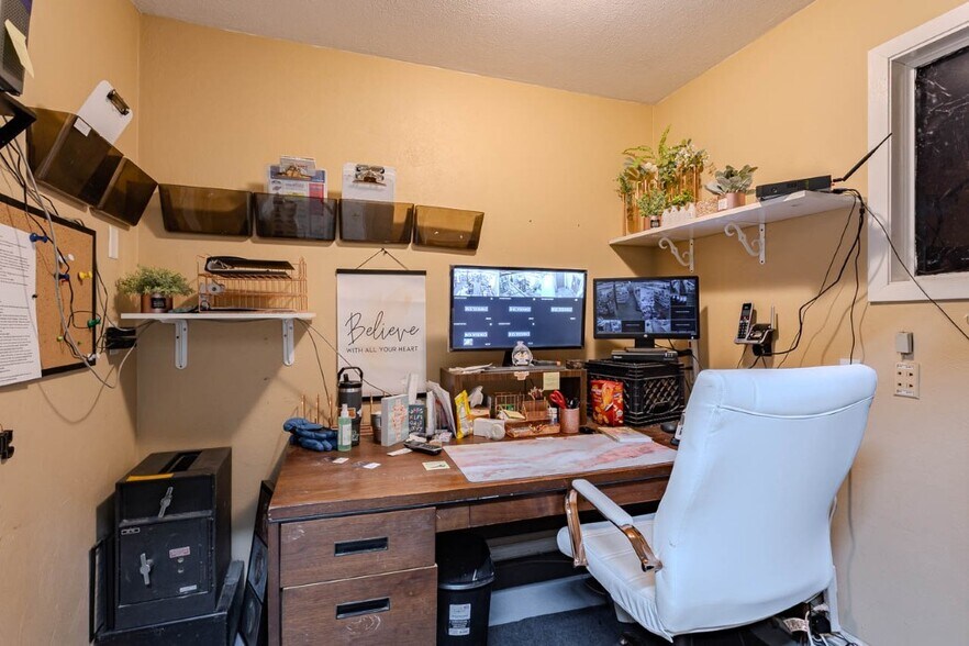 More Photos Of 234 Cedar St, Tigerton Supermarket For Sale