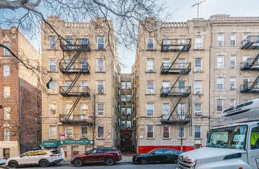 More Photos Of 550 W 180th St, New York Apartments For Sale