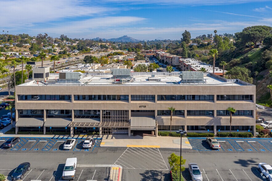 More Photos Of 6719 Alvarado Rd, San Diego Medical For Lease