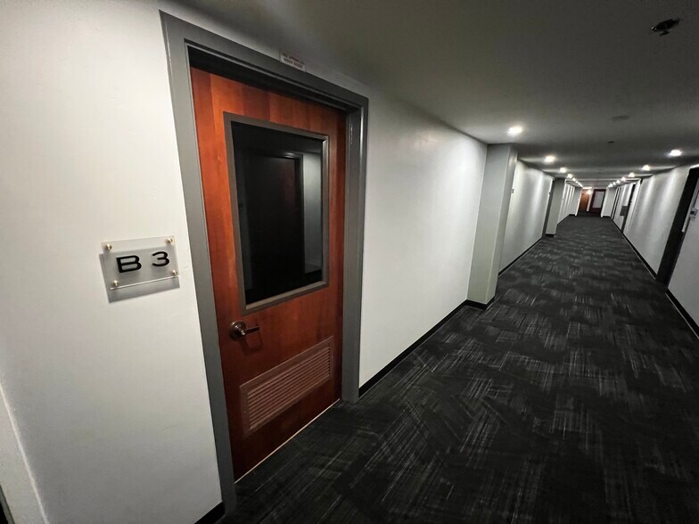 More Photos Of 1320 Yuba St, Redding Office For Lease