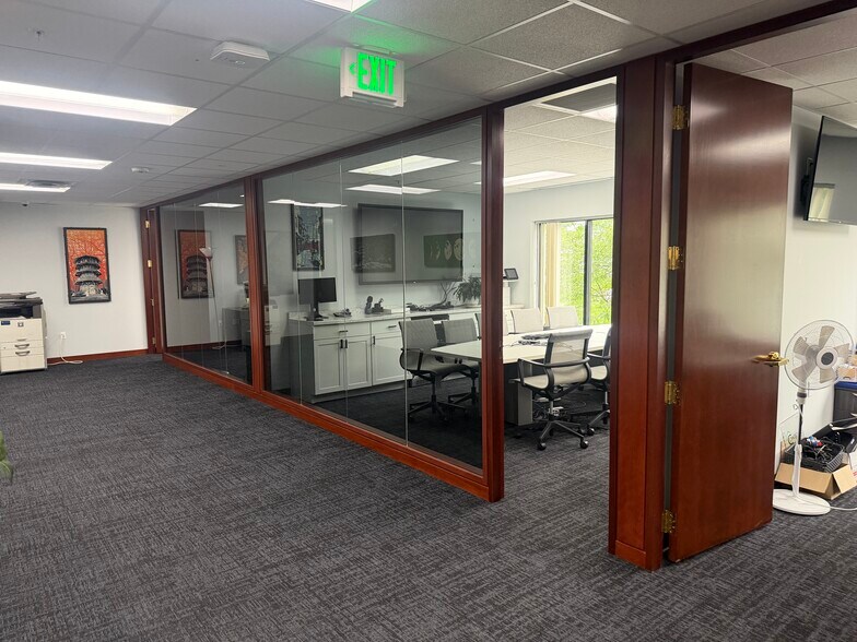 More Photos Of 501 Fairmount Ave, Towson Office For Lease