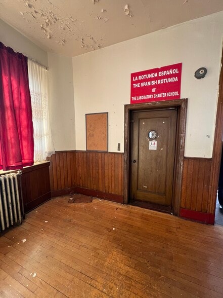 More Photos Of 5359 Lebanon Ave, Philadelphia Schools For Lease