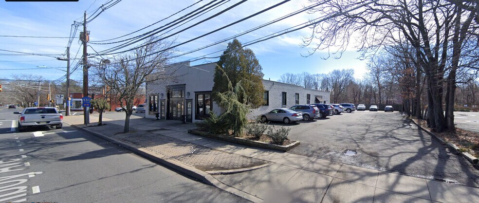 Primary Photo Of 287 Amboy Ave, Metuchen Freestanding For Sale