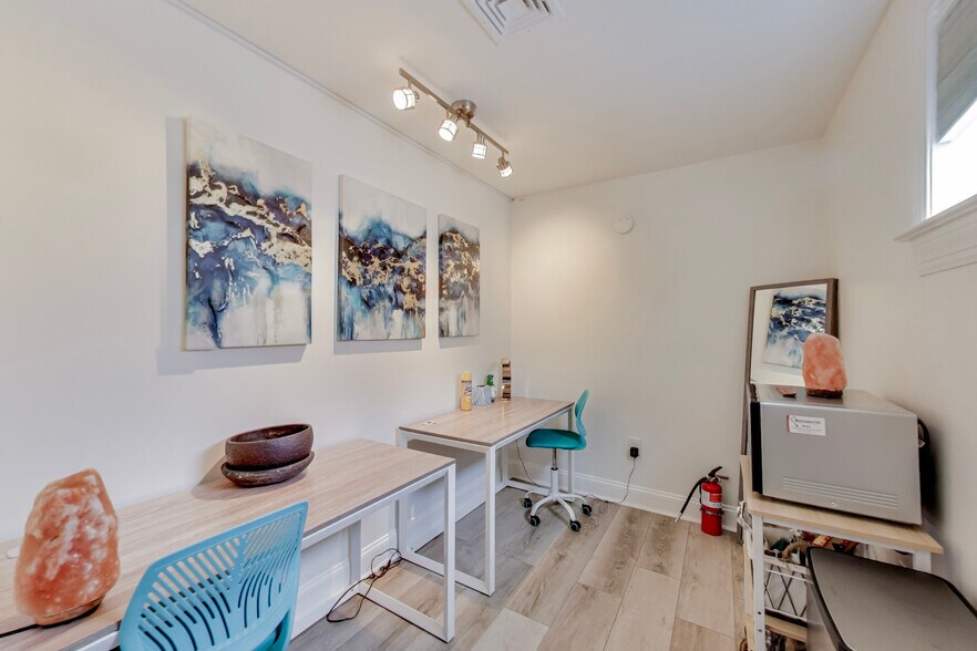 More Photos Of 5528A Hempstead Way, Springfield Office For Sale