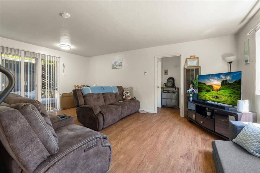 More Photos Of 423 N 26th St, San Jose Apartments For Sale