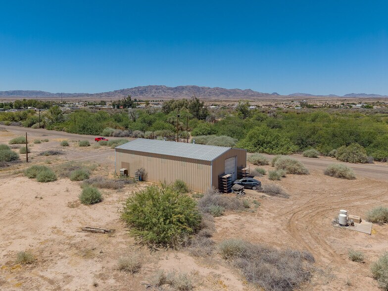 More Photos Of 9512 S Evans Ln, Mohave Valley Warehouse For Sale