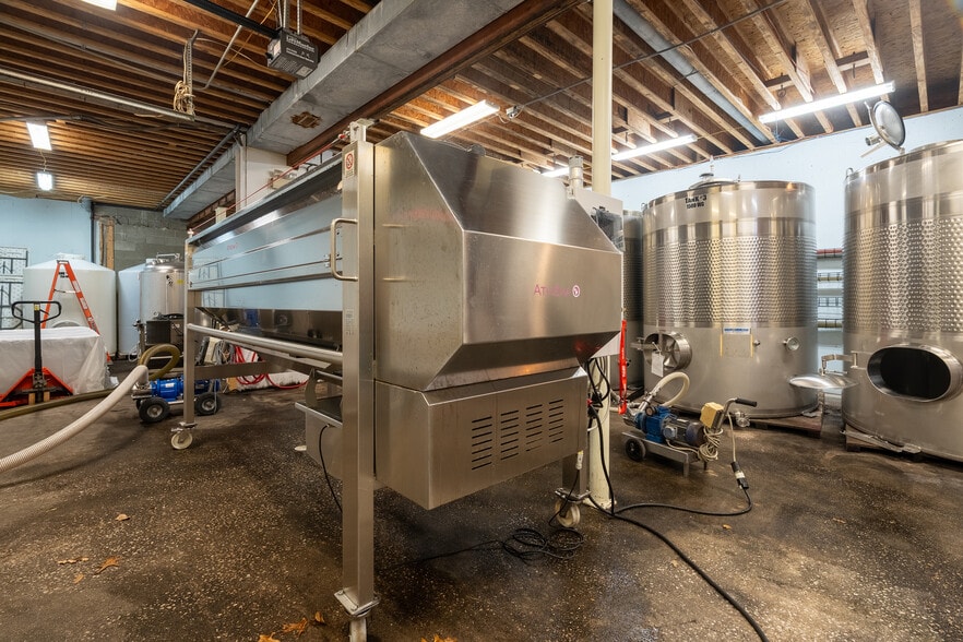 More Photos Of 14931 State Highway 37, Whittington Winery Vineyard For Sale