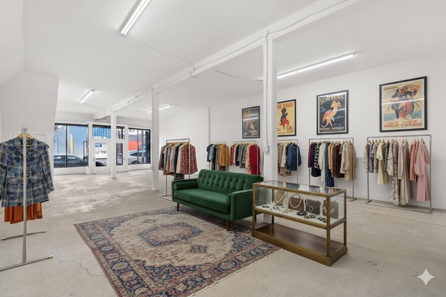 More Photos Of 4860 W Adams Blvd, Los Angeles Storefront Retail Residential For Lease