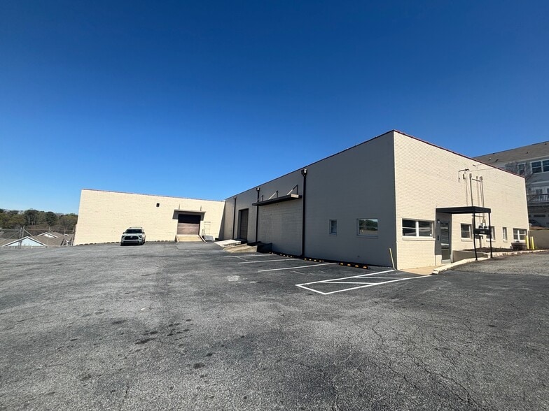 More Photos Of 861 Washington Ave, Marietta Light Manufacturing For Sale