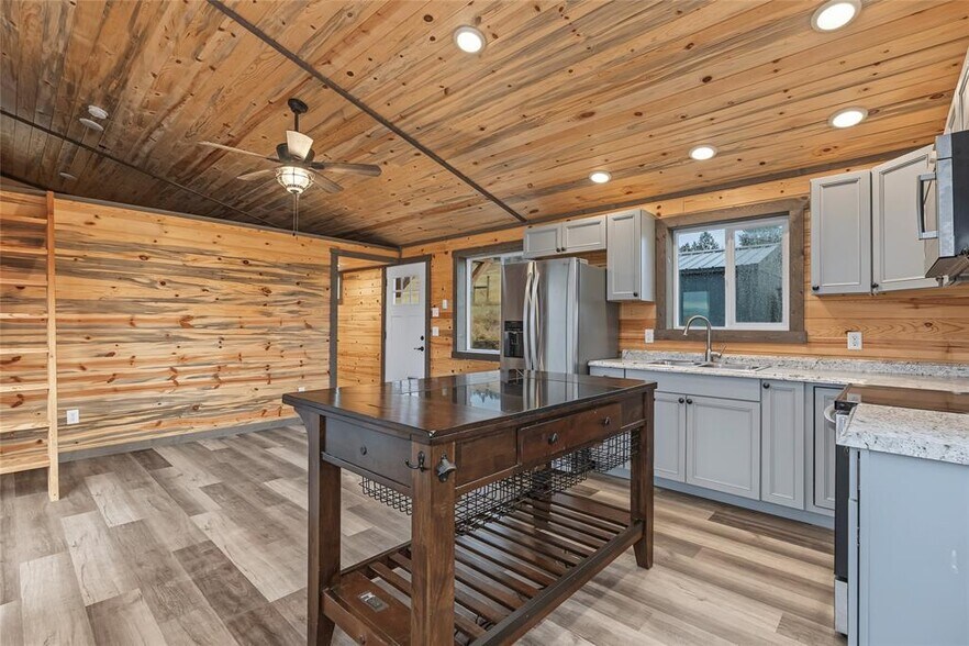 More Photos Of 7000 Browns Meadow Rd, Niarada Multifamily For Sale