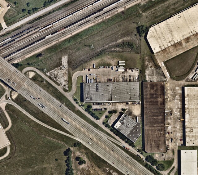 More Photos Of 8207 North Loop E, Houston Distribution For Lease