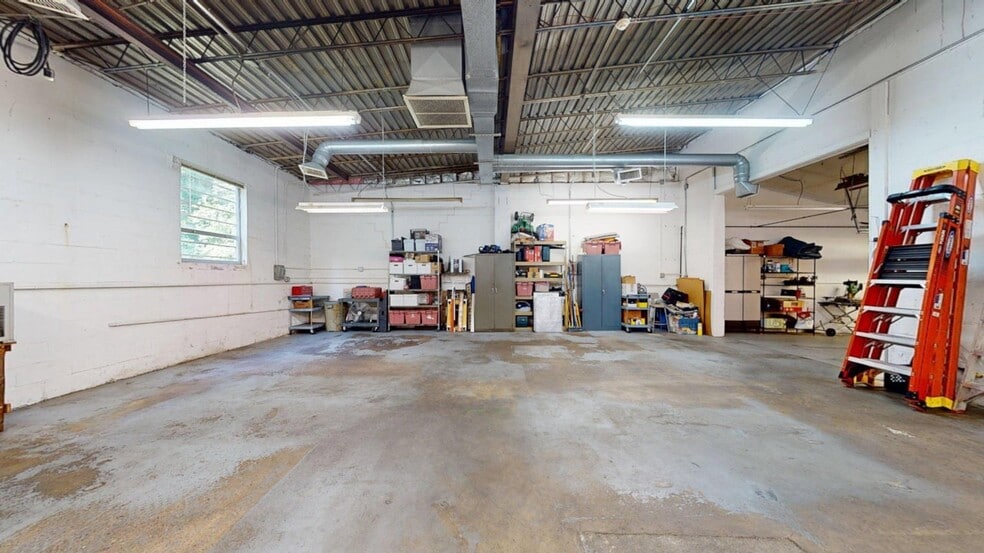 More Photos Of 143-147 W Hampton St, Pemberton borough Warehouse For Sale