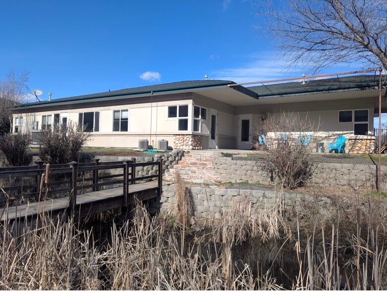 More Photos Of 4481 N Dresden Pl, Garden City Office For Sale