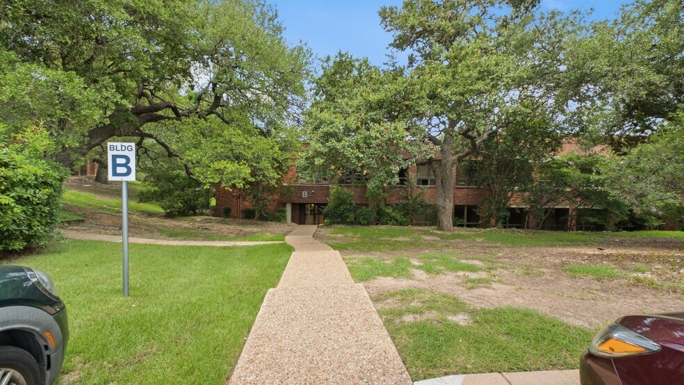 More Photos Of 925 Capital Of Texas S, Austin Unknown For Lease