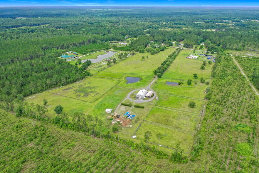 More Photos Of 46700 Middle Rd, Callahan Land For Sale