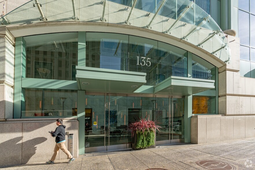 More Photos Of 135 Main St, San Francisco Office For Lease