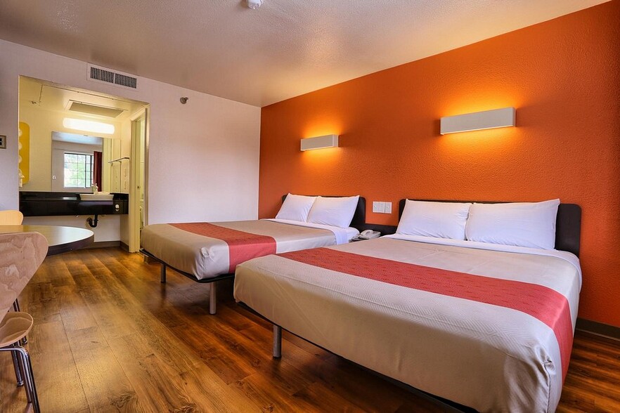 More Photos Of 1368 N McDowell Blvd, Petaluma Hotel For Sale