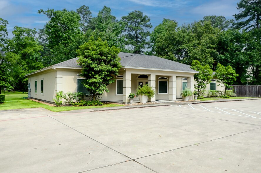 More Photos Of 13661 Vermarion Rd, Houston Medical For Lease