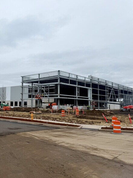 More Photos Of 2625 NE Huffman Rd, Hillsboro Distribution For Sale