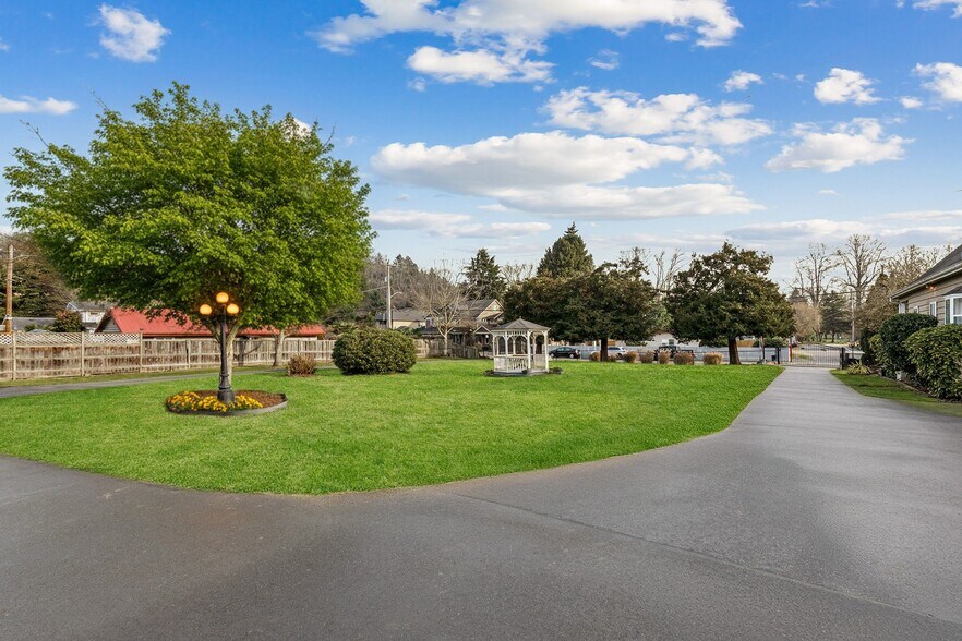 Primary Photo Of 13301 56th Ave S, Seattle Apartments For Sale