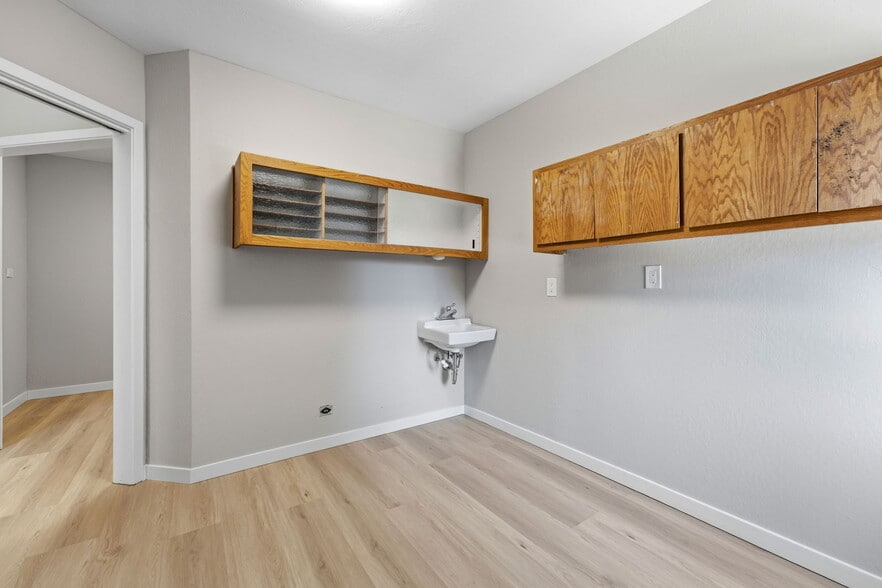 More Photos Of 2890 Concord Blvd, Concord Medical For Sale