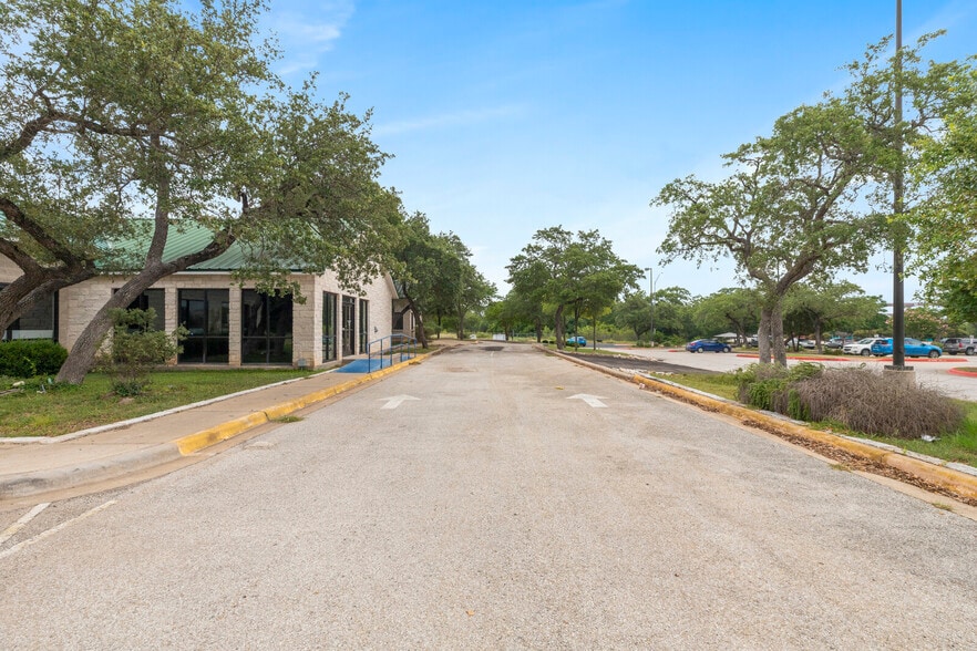 More Photos Of 11201 Pecan Park Blvd, Cedar Park Carwash For Lease
