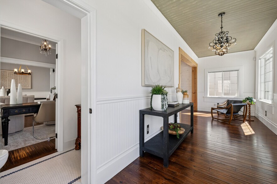 More Photos Of 917 Howard Ave, Burlingame Office Residential For Sale