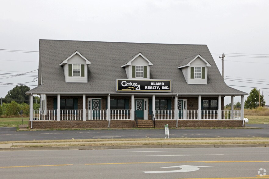 More Photos Of 15005 Fort Campbell Blvd, Oak Grove Office For Lease