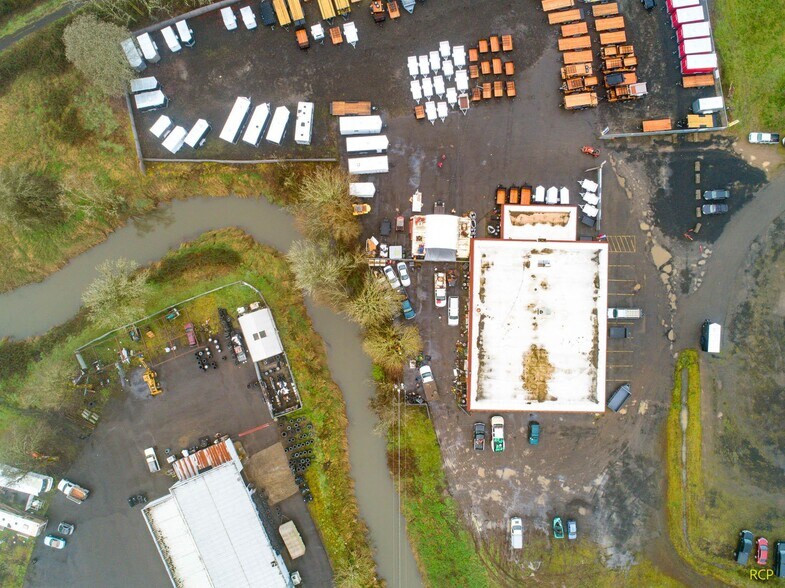 More Photos Of 53026 NW Thornton Dr, Scappoose Warehouse For Sale