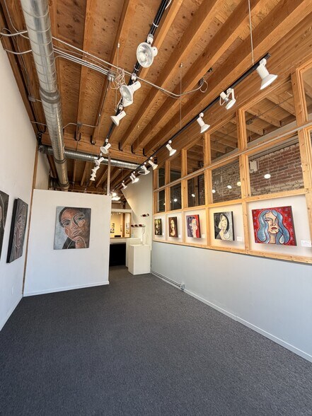 More Photos Of 931 Santa Fe Dr, Denver Storefront Retail Office For Lease