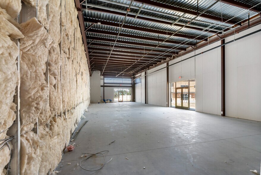More Photos Of 3701 W State Highway 29, Georgetown General Retail For Lease