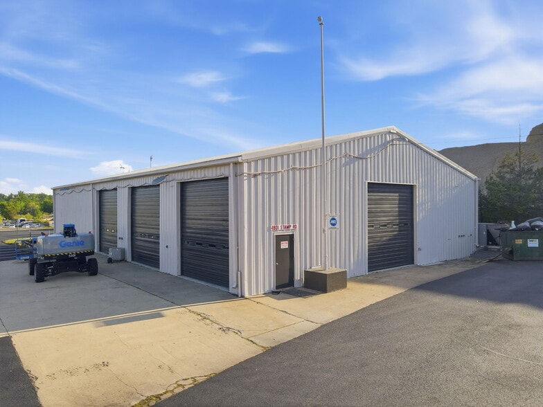 More Photos Of 4801 Stamp Rd, Marlow Heights Warehouse For Lease